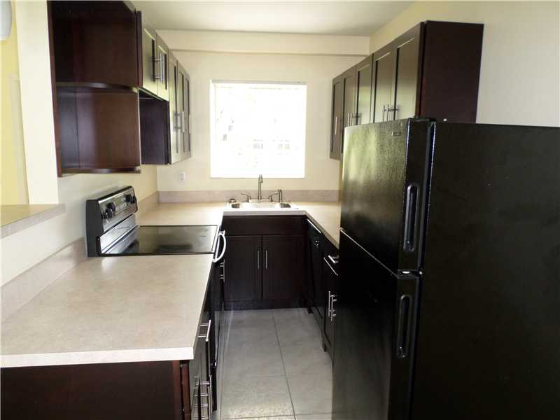 3701 Tyler St # 111, Hollywood, Florida 33021 