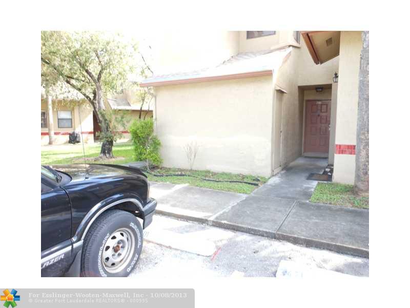 2471 NW 56th Ave # 1, Lauderhill, Florida 33313 