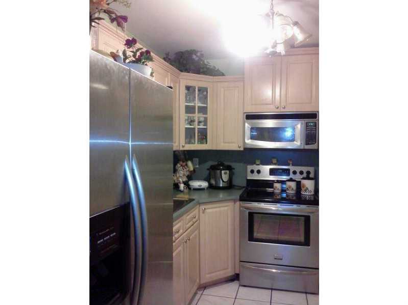 5665 W 20 AV # 306, Hialeah, Florida 33012 