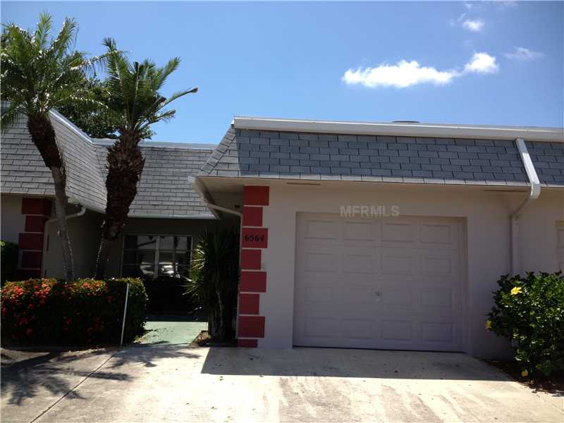 6564 GREEN VALLEY DR, Seminole, FL 33777 
