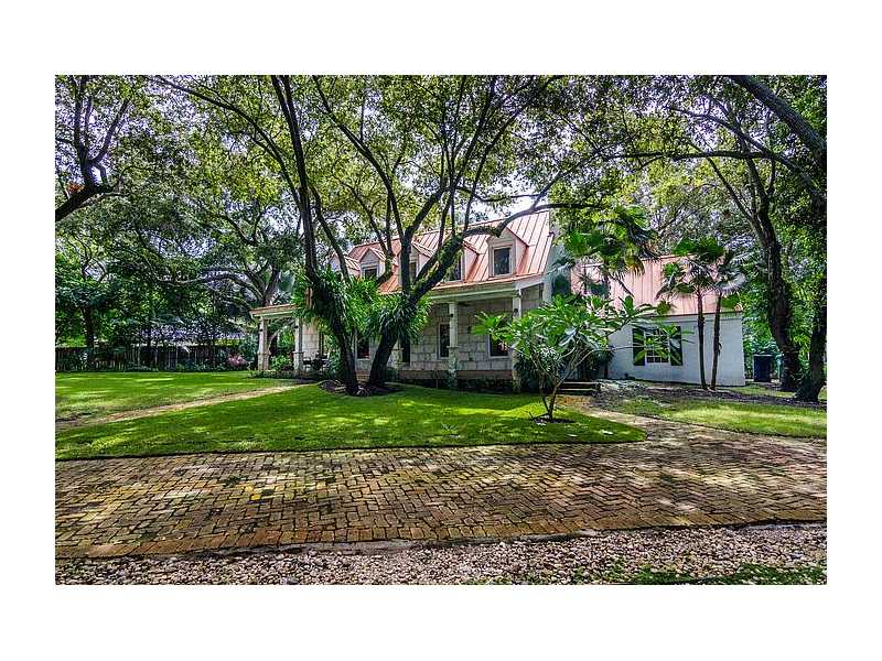 6540 SW 133 DR, Pinecrest, Florida 33156 