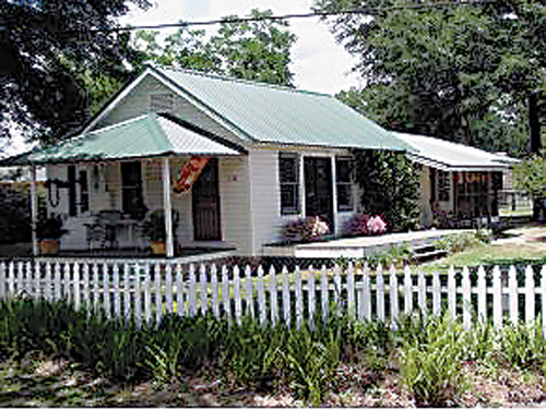 1501 NE 97th Street Road, Anthony, FL 32617 