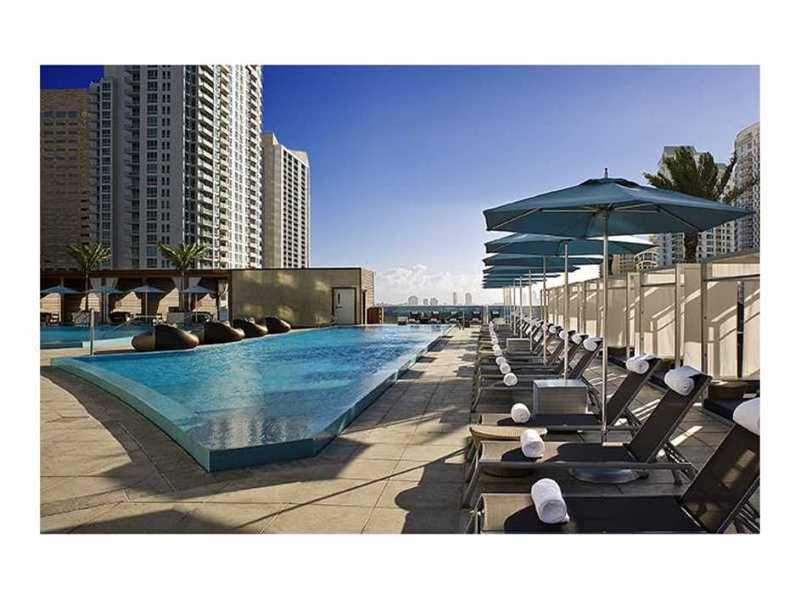 200 Biscayne Blvd Wy # 3205, Miami, Florida 33131 