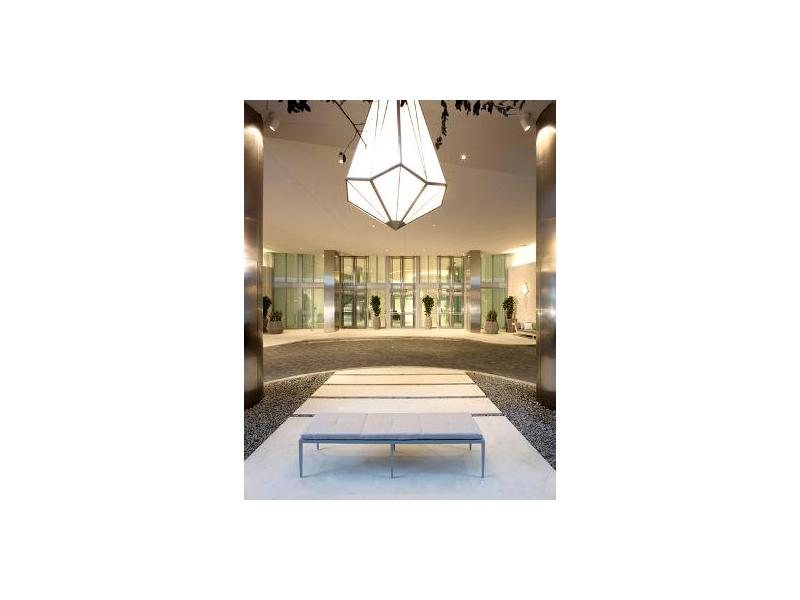 92 SW 3 ST # 2104, Miami, Florida 33130 