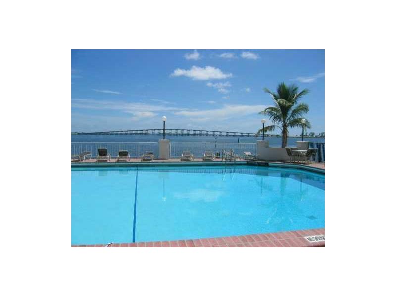 200 SE 15 RD # 8J, Miami, Florida 33129 