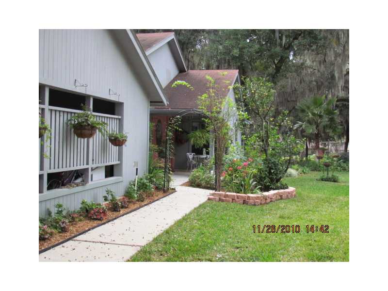 6667 TRAIL RIDGE DR, Lakeland, FL 33813 