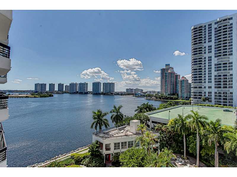 3600 MYSTIC POINTE DR # 803, Aventura, Florida 33180 
