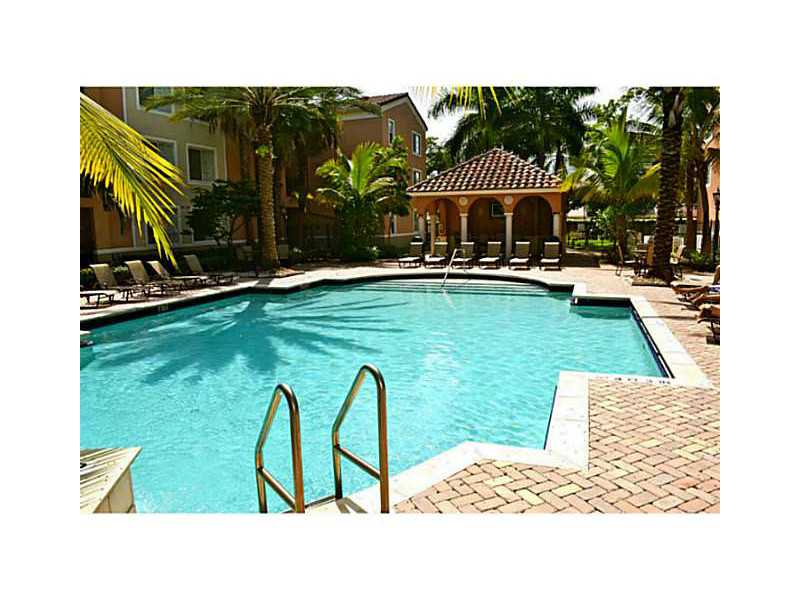 6851 SW 44 ST # 102, Miami, Florida 33155 