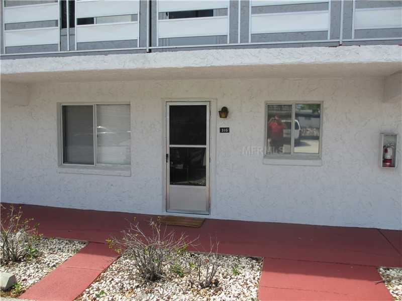 1100 Martinique Dr #105, Winter Haven, FL 33884 