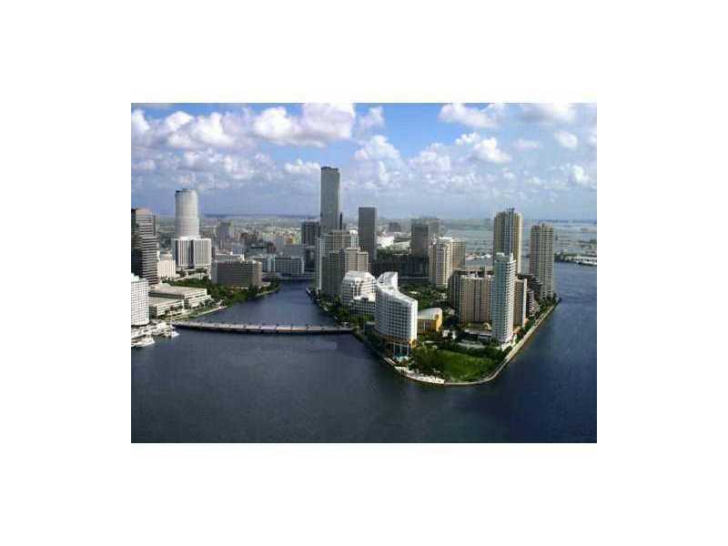 540 BRICKELL KEY DR # 1020, Miami, Florida 33131 