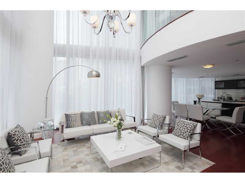 200 BISCAYNE BLVD WY # 302, Miami, Florida 33131 