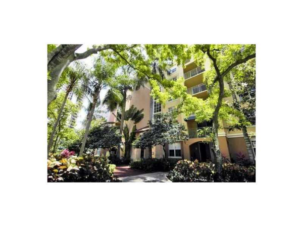 19701 E Country Club Dr # 5401, Aventura, Florida 33180 