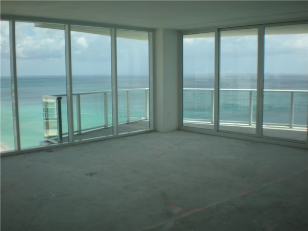 4053 S SURF RD # 1903, Hollywood, Florida 33019 