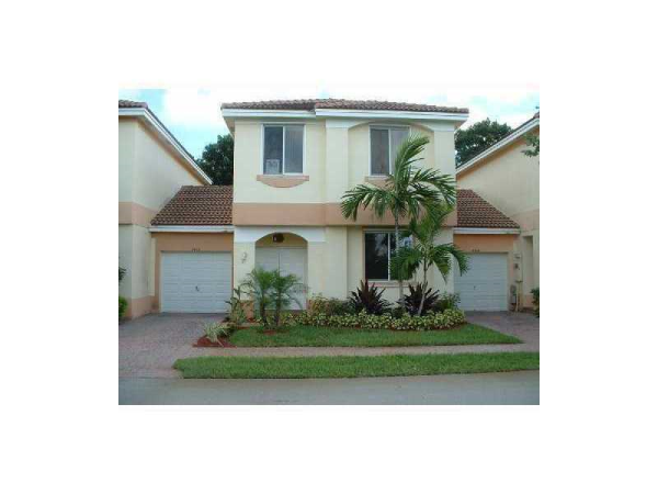 6525 HIDDEN COVE DR # 2-1, Davie, Florida 33314 