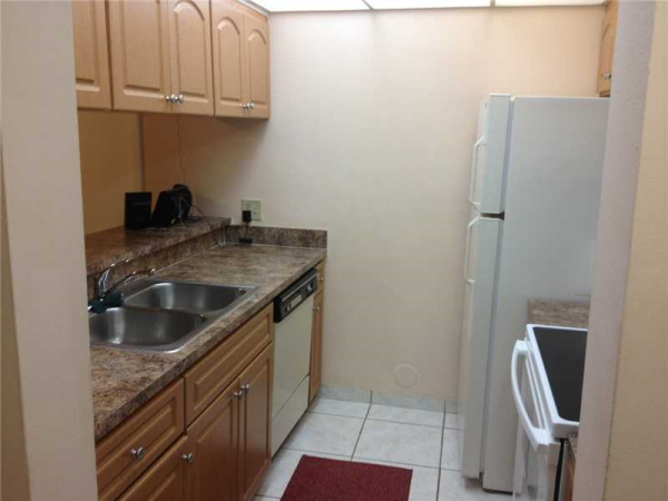 8100 GENEVA WY # 143, Doral, Florida 33166 