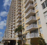 231 174Th Street #310, Sunny Isles Beach, FL 33160 