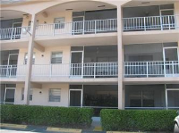 501 Blue Heron Dr Unit 304, Hallandale Beach, FL 33009 