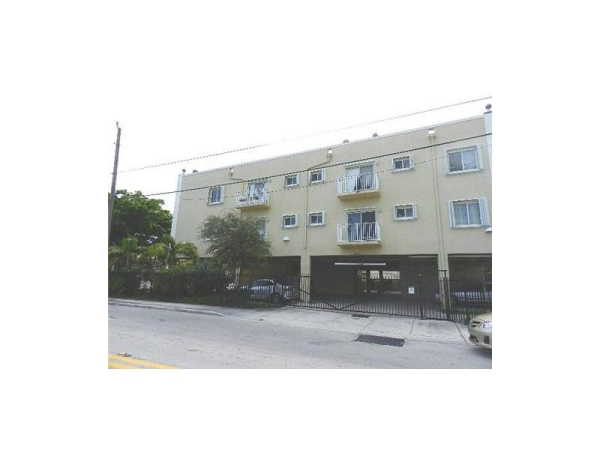 3201 W FLAGLER ST # 206, Miami, Florida 33135 