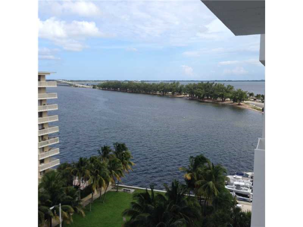 150 SE 25 RD # 11D, Miami, Florida 33129 