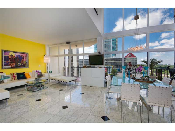 1915 BRICKELL AV # CPH10, Miami, Florida 33129 