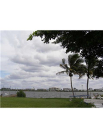 2100 NOTRE DAME DR, Lakeworth, Florida 33460 