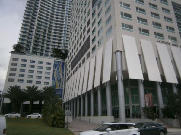 185 Sw 7th St Unit 2705, Miami, FL 33130 