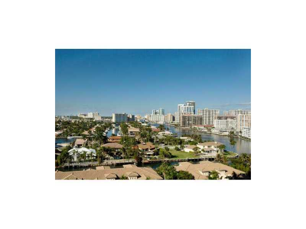 21200 POINT PL # 1102, Aventura, Florida 33180 