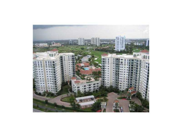 19900 E Country Club Dr # 710, Aventura, Florida 33180 