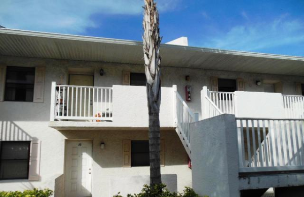 160 S Shepard Dr Unit 8, Cocoa Beach, FL 32931 