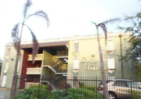 575 W 69th St Apt 305, Hialeah, FL 33014 