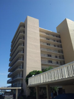 3040 Lake Shore Drive 603, W Palm Beach, FL 33404 