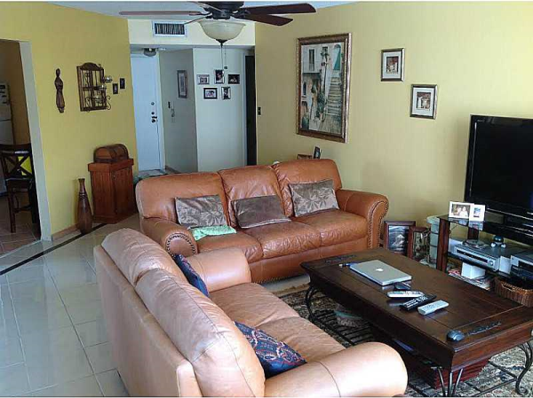 2750 NE 183 ST # 1812, Aventura, Florida 33160 