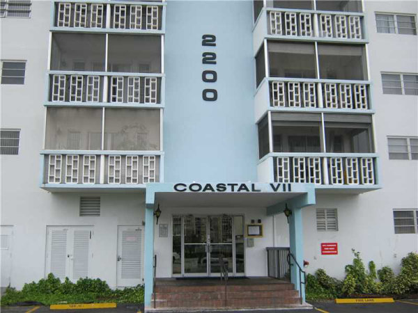 2200 E HALLANDALE BEACH BL # 512, Hallandale, Florida 33009 