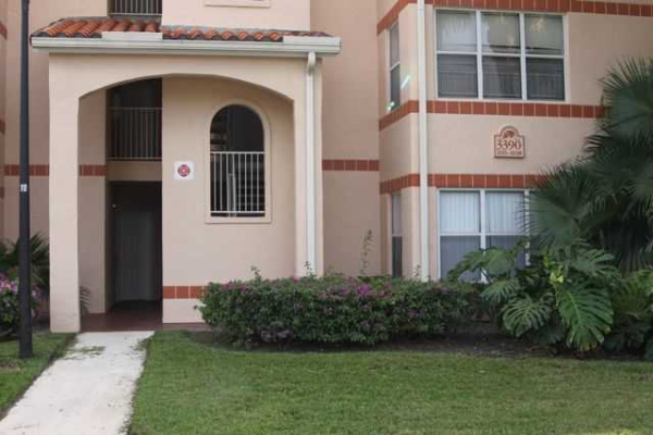 3390 PINEWALK DR # 1014, Margate, Florida 33063 