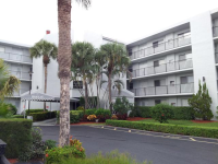3425 Via Poinciana 203, Lake Worth, FL 33467 