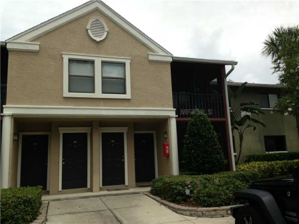 5516 BAYWATER DR, Tampa, FL 33615 