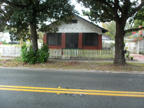 320 S 9th Street, Palatka, FL 32177 