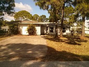 1841 Dalroy St NW, Palm Bay, FL 32907 