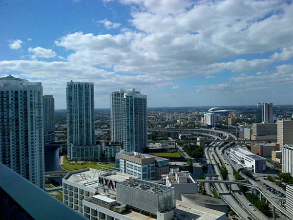 200 BISCAYNE BLVD WY # 3613, Miami, Florida 33131 