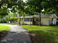 12120 SW 68 CT, Pinecrest, Florida 33156 