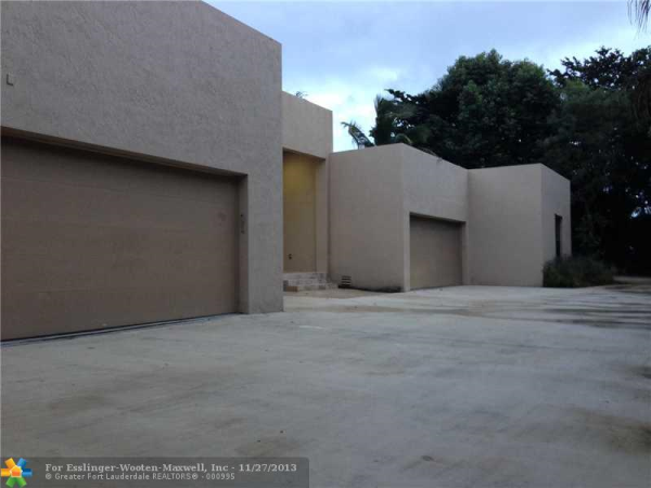 680 S OLD NOB HILL RD, Plantation, Florida 33324 