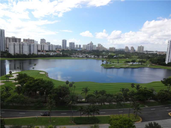 3675 N COUNTRY CLUB DR # 1605, Aventura, Florida 33180 