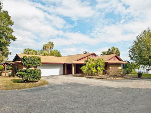 281 S CENTRAL AVE, Umatilla, FL 32784 