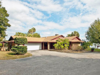 281 S CENTRAL AVE, Umatilla, FL 32784 