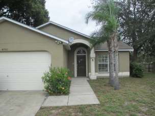 4702 Hunts Ct, Plant City, FL 33566 