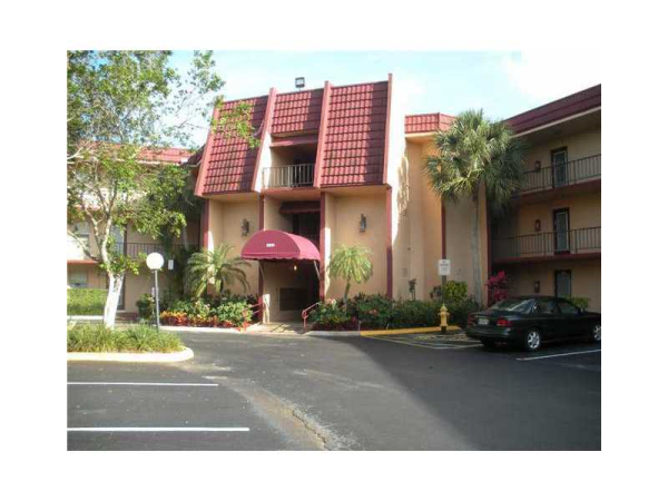 9100 LIME BAY BL # 214, Tamarac, Florida 33321 