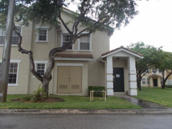 2705 Belmont Lane, North Lauderdale, FL 33068 