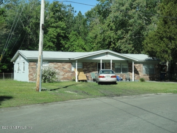 11102 Key Woodley Dr, Jacksonville, FL 32218 