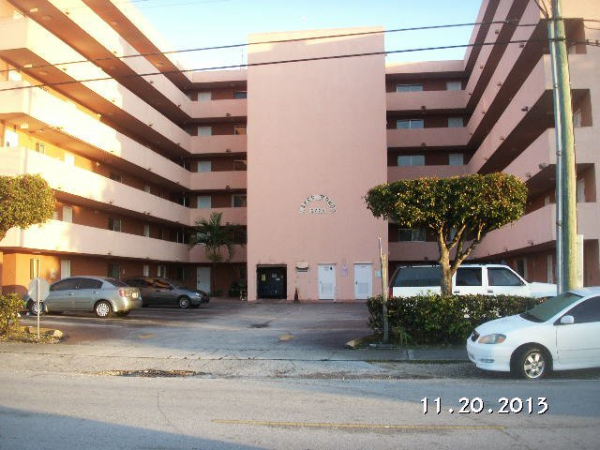 2735 W 52 Street Unit 603, Hialeah, FL 33016 