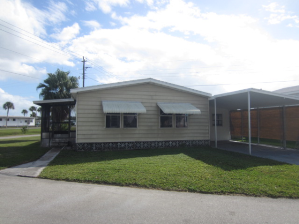 104 51st Ave Dr W, Bradenton, FL 34207 